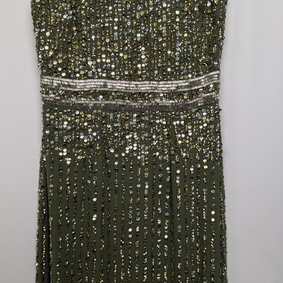Mac Duggal Sequin High Neck Column Gown - Picture 5 of 16